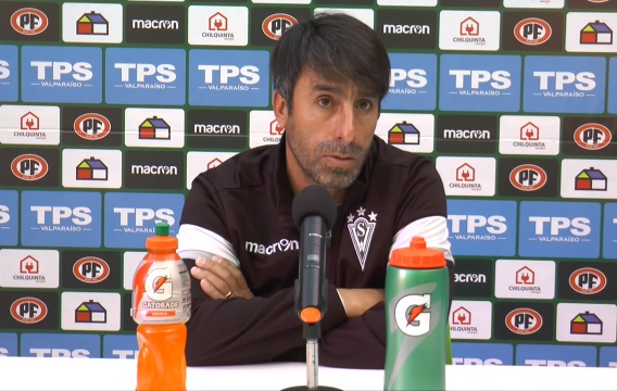 Santiago Wanderers explicó porqué Moisés Villarroel no puede entrar al complejo de Mantagua.