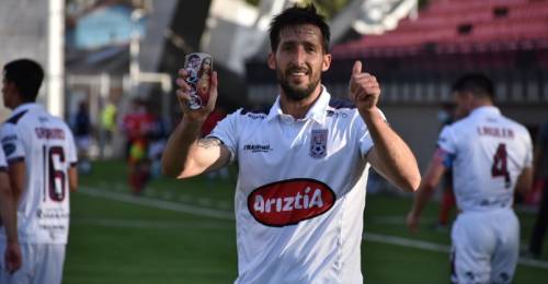 Un goleador de raza quedó libre de cara al 2025 en el fútbol chileno