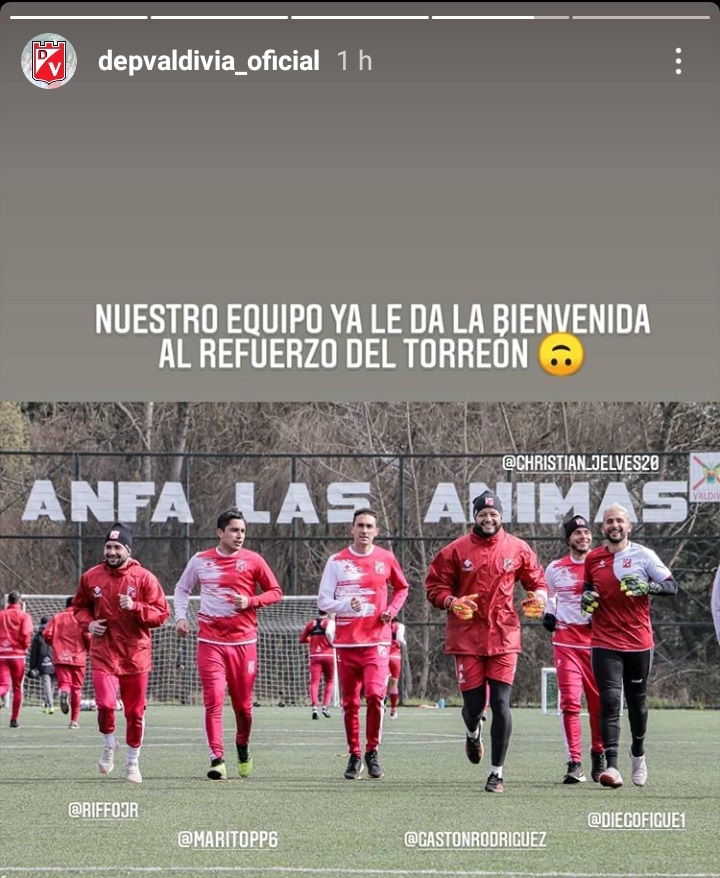 LUCAS SIMÓN A DEPORTES VALDIVIA