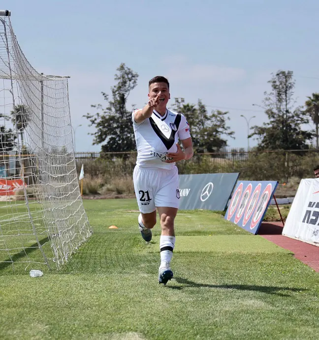 KEVIN VÁSQUEZ PRIMER GOL EN EL PROFESIONALISMO