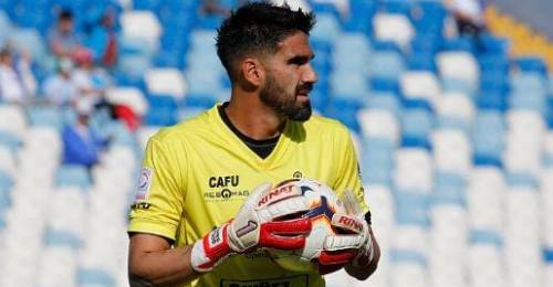 El experimentado arquero Fernando Hurtado tiene nuevo club en la Primera B. El golero, quien estuvo en Santiago Wanderers en las últimas tres temporadas, vuelve a un equipo en el que tuvo grandes actuaciones: Deportes Antofagasta.