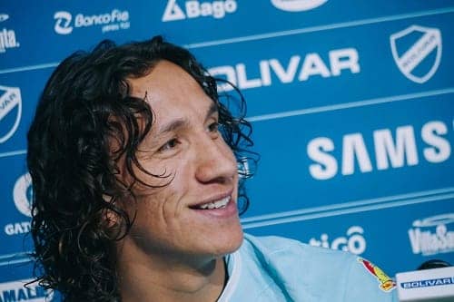 Carlos Gómez regresó al fútbol boliviano