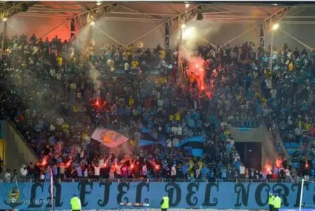 La Fiel del Norte barra de Deportes Iquique