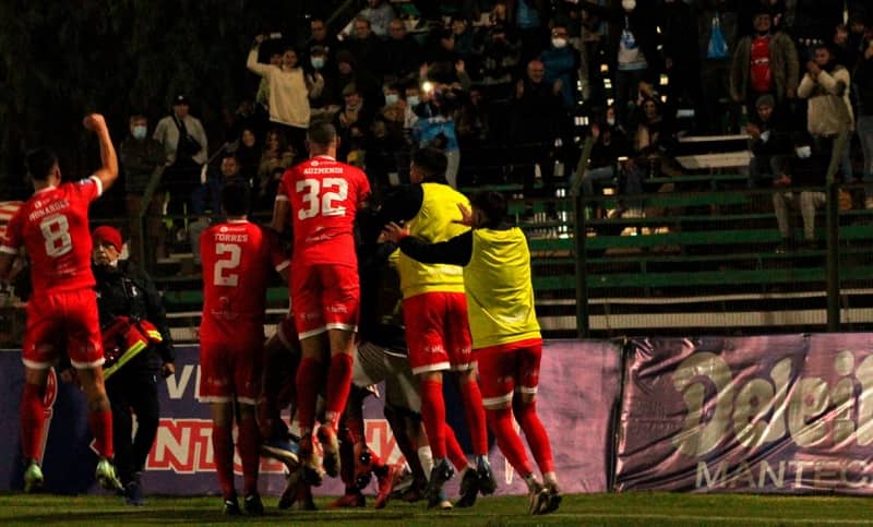 San Marcos de Arica y Deportes Concepción no se dan tregua en la lucha por llegar a Primera B