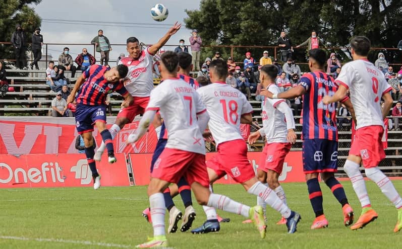 Deportes Valdivia se reforzaría con delantero proveniente de San Luis
