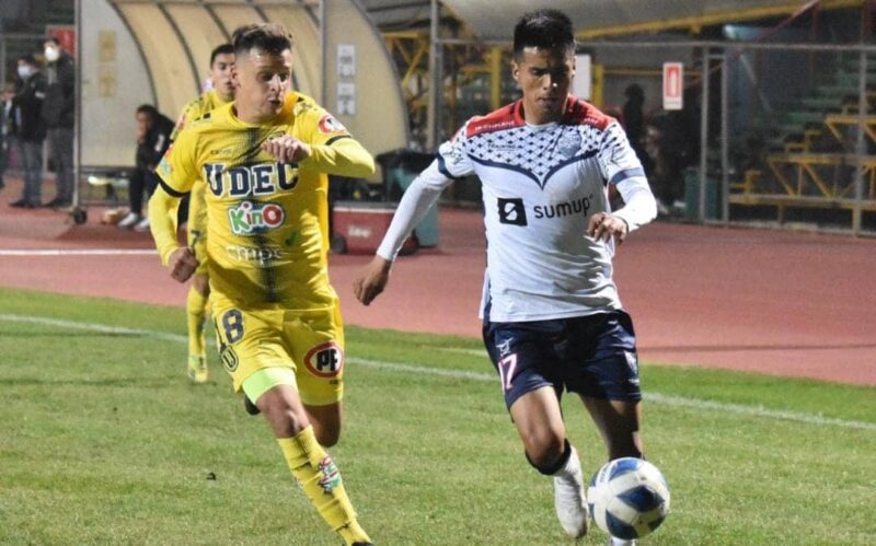 En opaco y deslucido partido, Deportes Recoleta y Universidad de Concepción empataron sin goles. 1B 2022 julio.