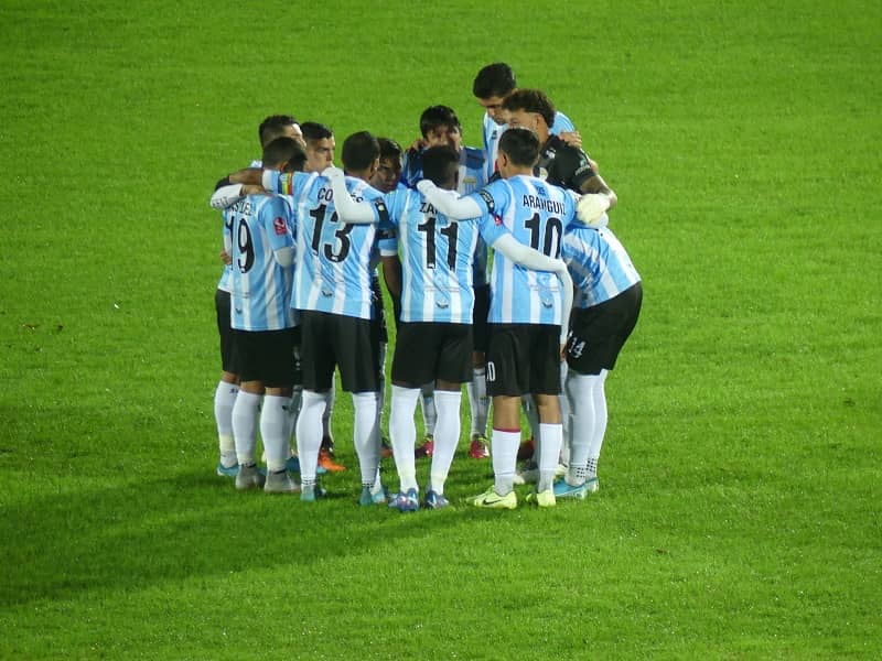 Magallanes e Iquique jugarán en el Municipal de La Pintana