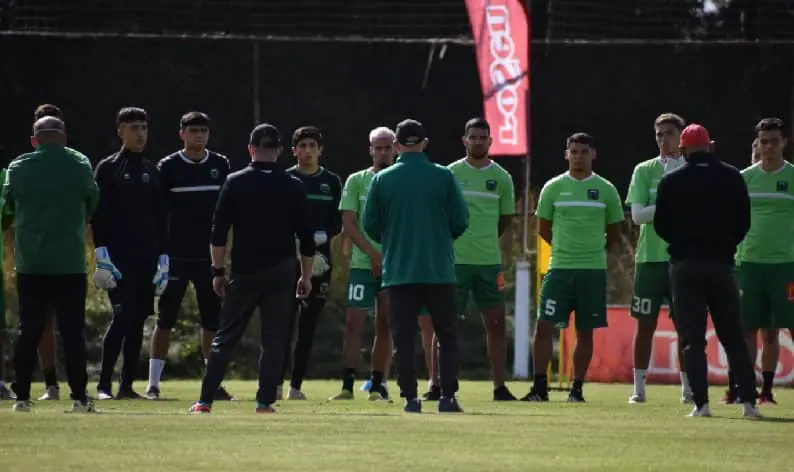 Sorpresiva salida de un canterano de Deportes Temuco