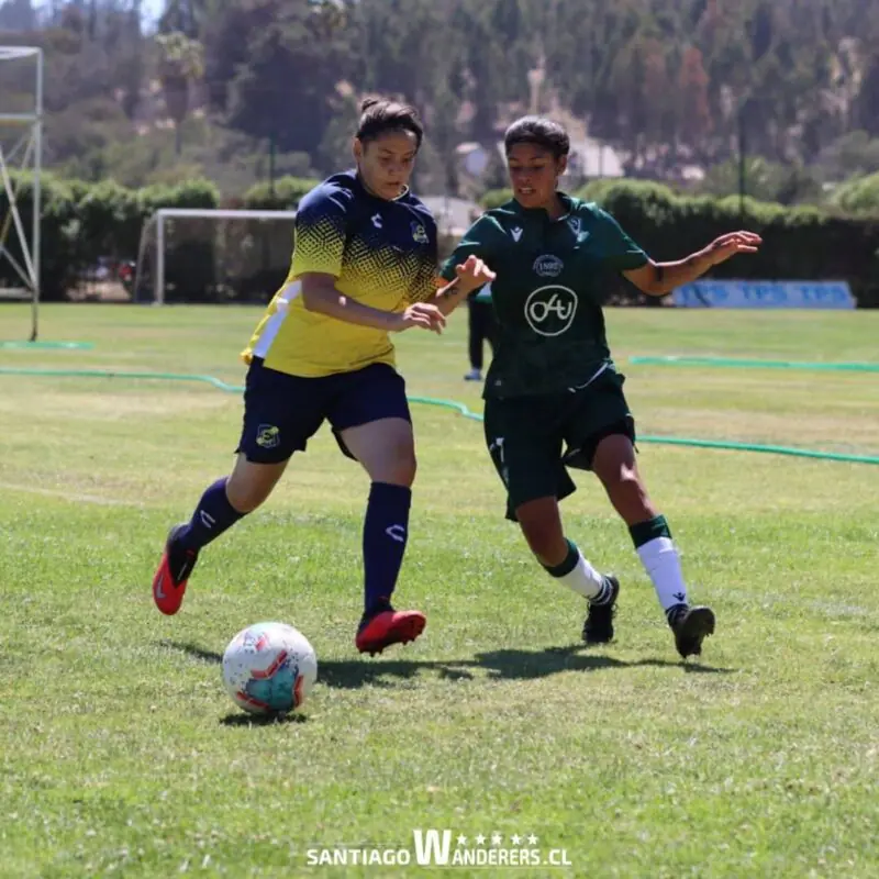 Paro plantel femenino Wanderers