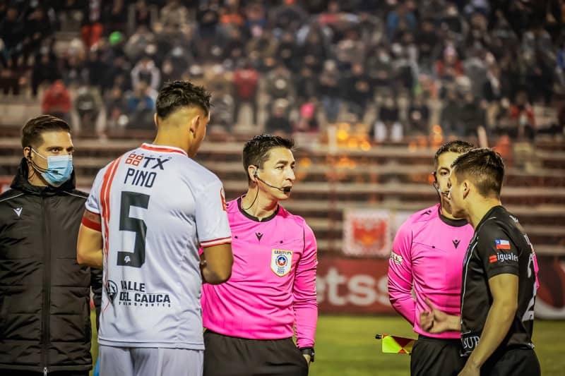 El sólido zaguero de Unión San Felipe, Jesús Pino, finaliza contrato al término de la temporada 2022.