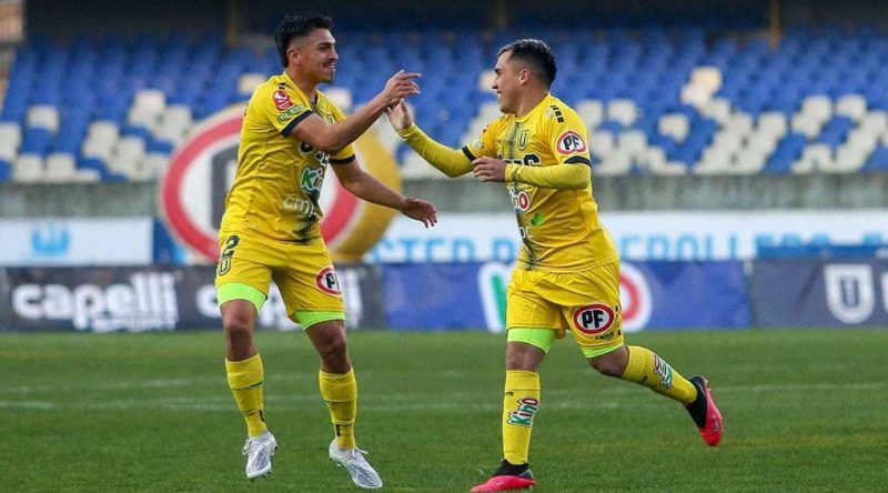 La Universidad de Concepción se lo dio vuelta 3 a 2 a Deportes Santa Cruz en el Ester Roa. 1B 2022 agosto
