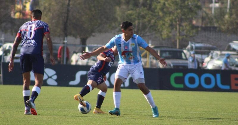 Magallanes extiende su ventaja y le ganó a Deportes Recoleta. 1B 2022 mayo