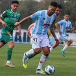 La jornada sabatina de la fecha 25 en la Primera B 2025 estará marcada por duelos directos tanto en la parte baja como en la pelea por la liguilla. Magallanes recibe a Deportes Temuco en San Bernardo y, en paralelo, Curicó Unido enfrentará a San Luis de Quillota en Molina.  Magallanes volvió al triunfo tras vencer 1 a 0 a Deportes Temuco. 1B 2022 agosto.(Foto Luis Jiménez y Claudio Zamorano