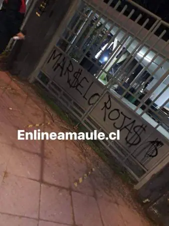 Rayados de hinchas de Rangers en contra del superclasico parte 1