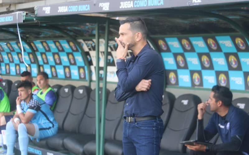 Nuevo DT cae en Primera B tras salida de Mario Salas