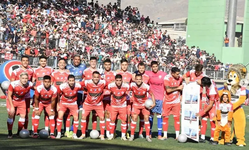 Deportes Copiapó cayó vapuleado en su estreno en Primera División