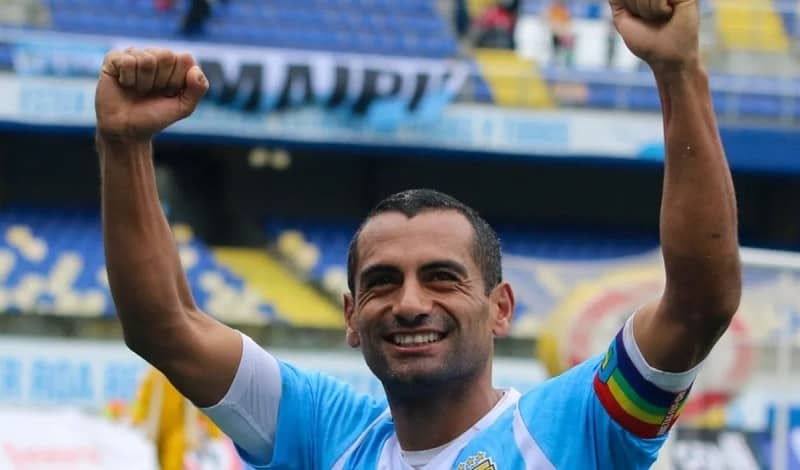 César Cortés anuncia su retiro del fútbol
