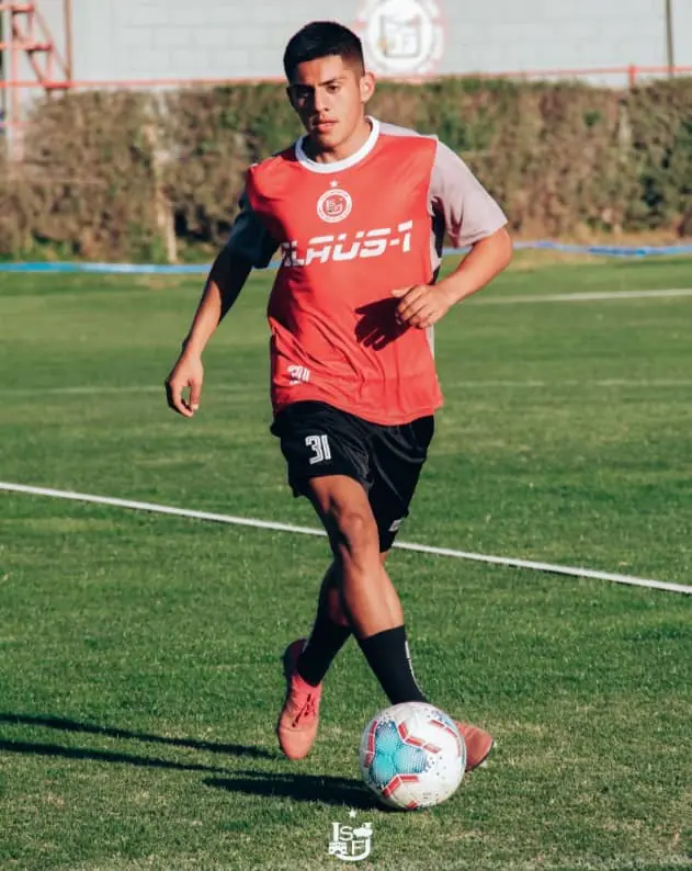 Esteban Antilef llega a Segunda División, específicamente a Deportes Linares