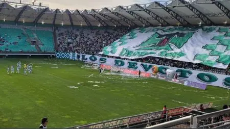 El recibimiento de Los Devotos a Deportes Temuco frente a Deportes La Serena