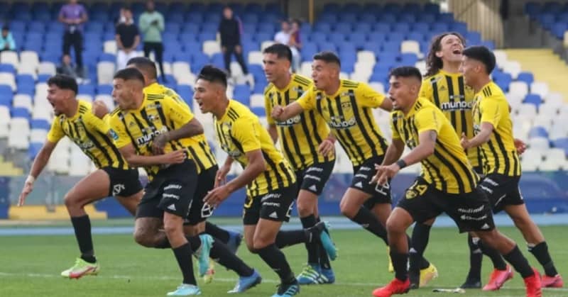 La burla de defensa del Vial tras ganar el clásico a Deportes Concepción