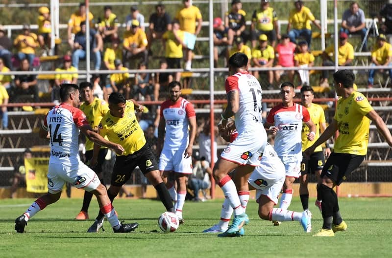 San Luis de Quillota y Deportes Recoleta se convirtieron en los primeros eliminados de la Primera B en Copa Chile