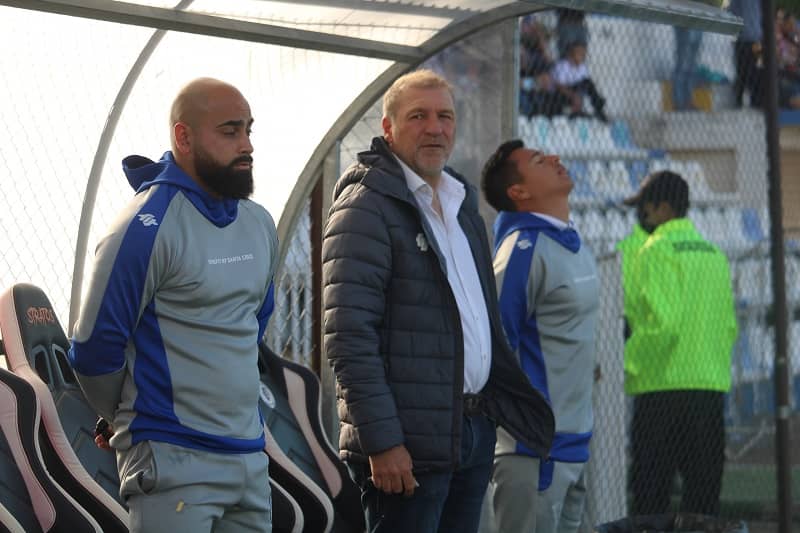 Héctor Adomaitis y Osvaldo Hurtado son los nombres que suenan para asumir en Deportes Concepción