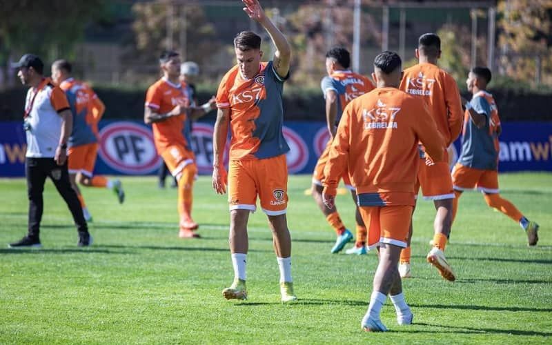Bravo permite regreso de figuras a Cobreloa