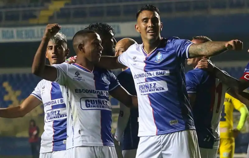 Dos fechas de castigo recibió el goleador de Deportes Antofagasta Rodrigo Contreras.