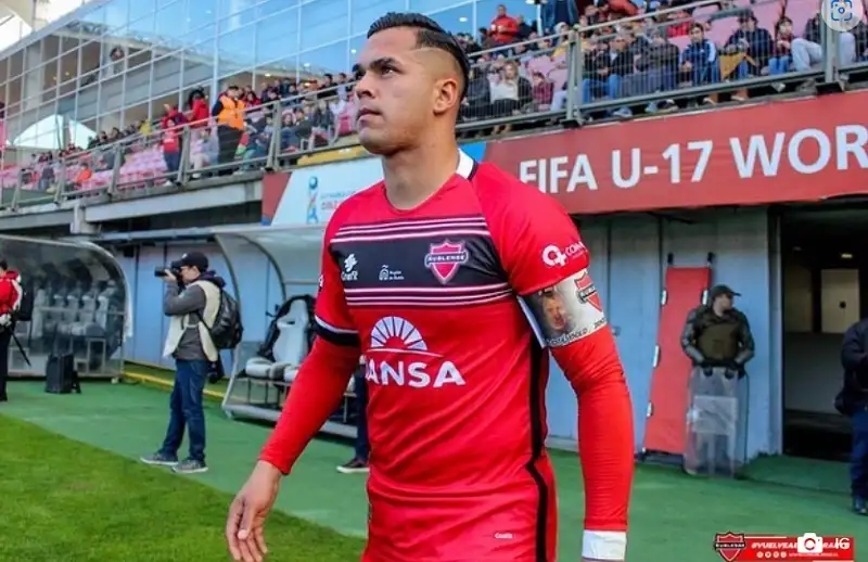El defensa Nicolás Vargas llega a Deportes Copiapó.