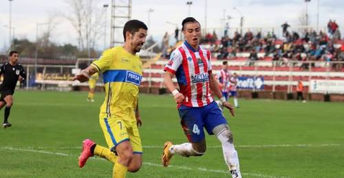 Superliga en Tercera División: La propuesta de dirigente para terminar con los dramas de Segunda Superliga en Tercera División: esa es la idea que tiene el presidente de un club de Segunda División, específicamente, Carlos Cornejo, presidente de General Velásquez, quien cree que con esa fórmula se terminarían los dramas que actualmente se viven en la categoría de bronce del fútbol chileno. Así lo indicó en diálogo con PrimeraBChile. Revisa la tabla de posiciones tras el término de la primera rueda en Segunda División.