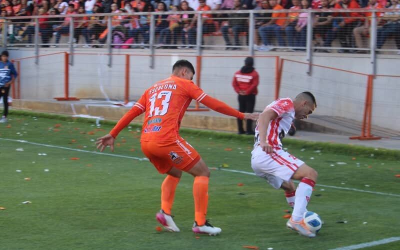 Copiapó y Cobreloa chocan por primera vez desde la histórica goleada y ascenso atacameño.