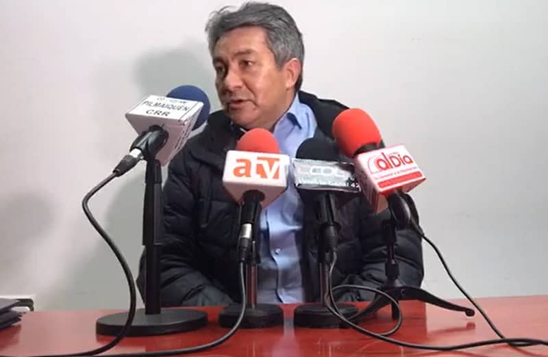 La actual directiva de Deportes Valdivia le hace la cruz al ex presidente del "Torreón", Jorge Salazar.