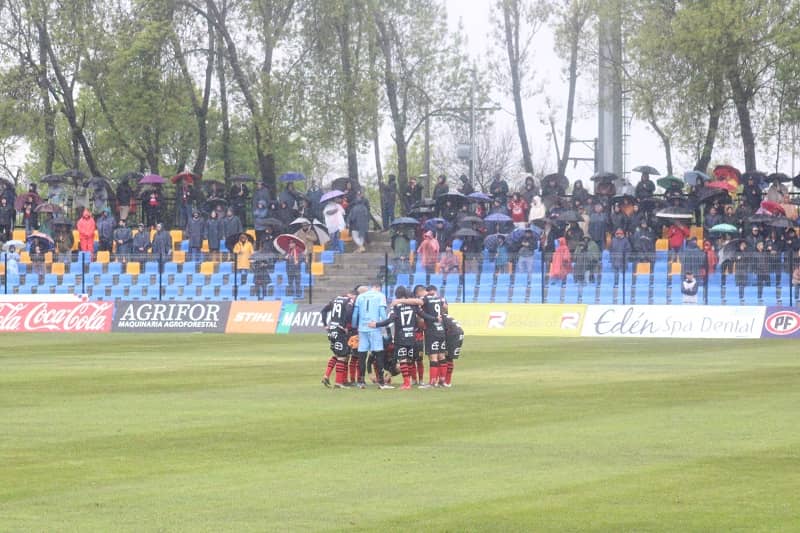 Rangers de Talca vs Santiago Wanderers, fecha 23, sin público visita en Cauquenes.