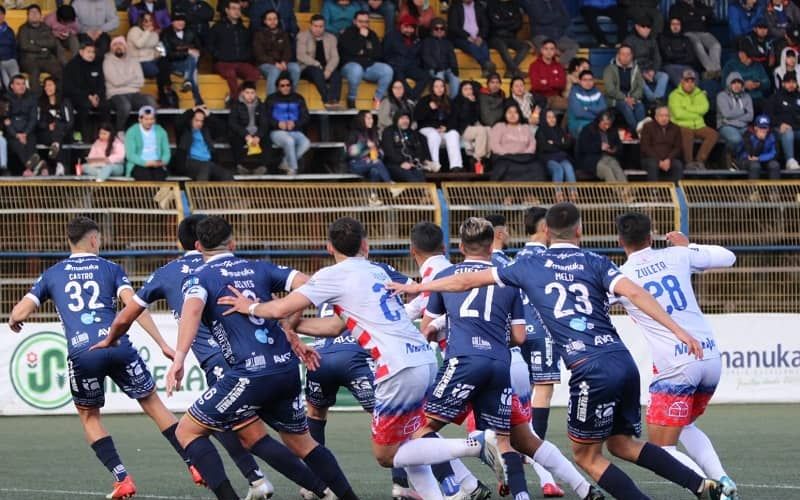 Una pésima noticia recibió la Segunda División en el día en que arranca el torneo. La primera fecha del campeonato no contará con la transmisión de la Liga 2D, plataforma digital que el año pasado se encargó de la emisión del torneo. Tabla de posiciones de Segunda División tras resta de puntos.