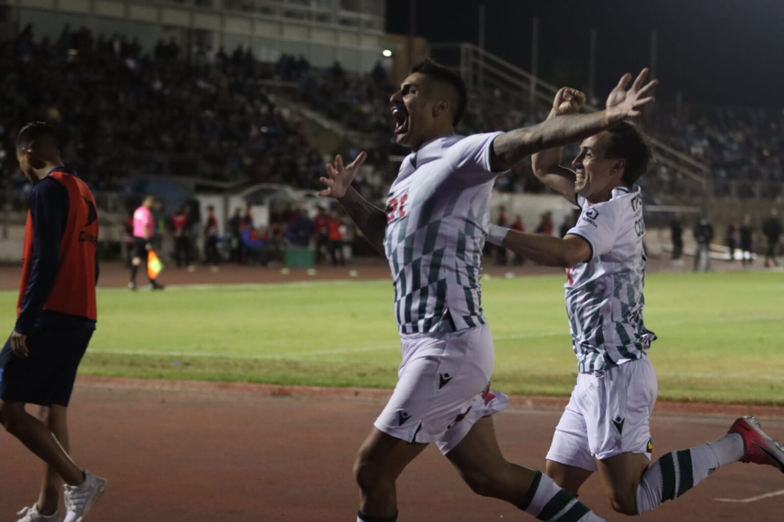 Santiago Wanderers sale victorioso y se lleva tres puntos importantes del norte