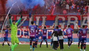 Deportes Iberia descendió en cancha a Tercera División pero aún puede salvarse. 