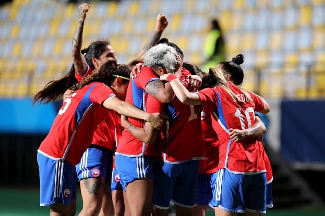 La Roja femenina irá por el paso a semifinales en Santiago 2023