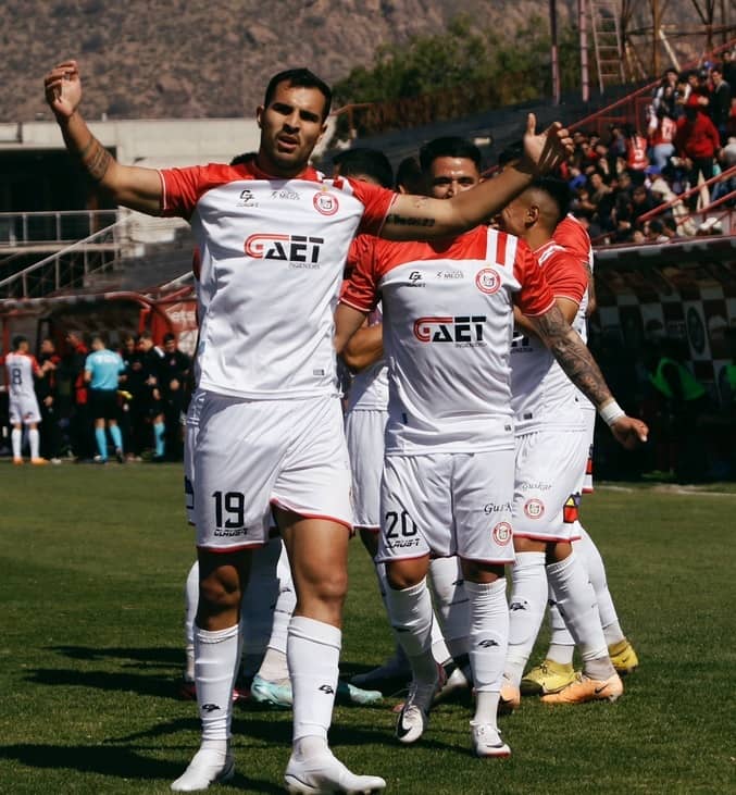 Unión San Felipe vs Santiago Wanderers por los cuartos de final ida de la liguilla de ascenso de Primera B 2023.