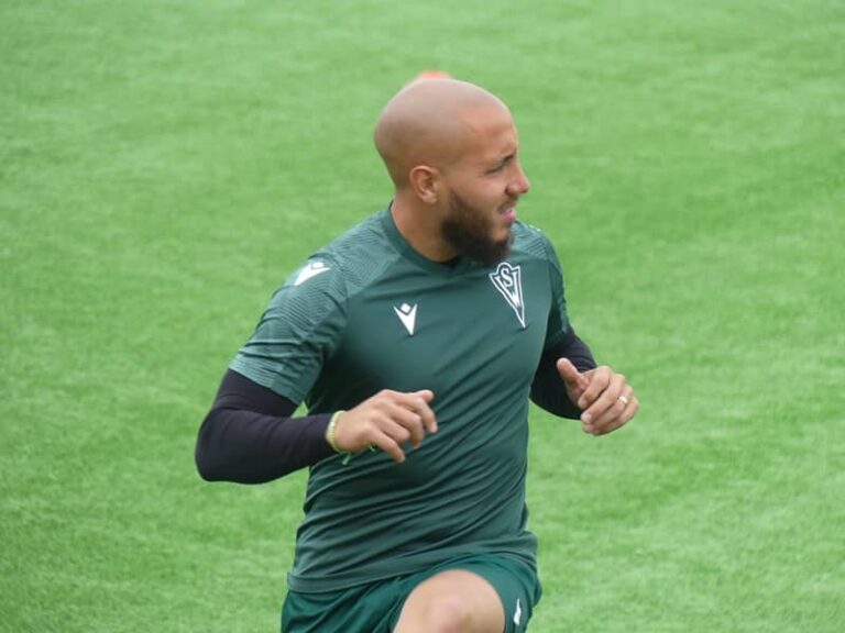 Dos sensibles bajas en defensa tiene Santiago Wanderers para la final ida vs el cuadro de Deportes Iquique.