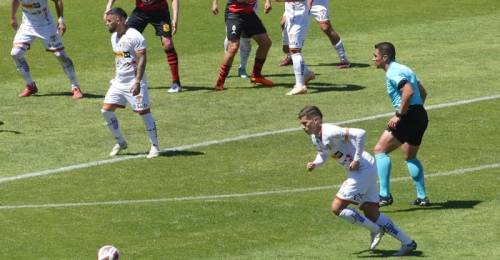 Un campeón con Cobreloa en la Primera B 2023 interesaría a Deportes Temuco Una sensible baja para su regreso a Primera División sufrió Cobreloa. Felipe Villagrán no sigue en el club.
