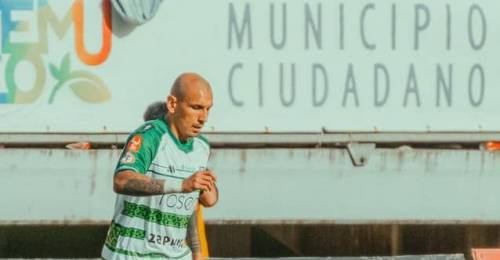 Santiago Wanderers sorprendió al anunciar a su primer refuerzo Defensa que interesa a Deportes Temuco aclara: "No hay oferta". ¿Qué pasará con el futuro de Víctor González Chang?