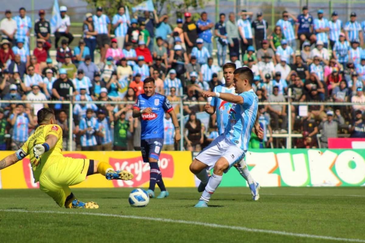 Unión San Felipe oficializa a delantero Campeón de Primera B con Magallanes