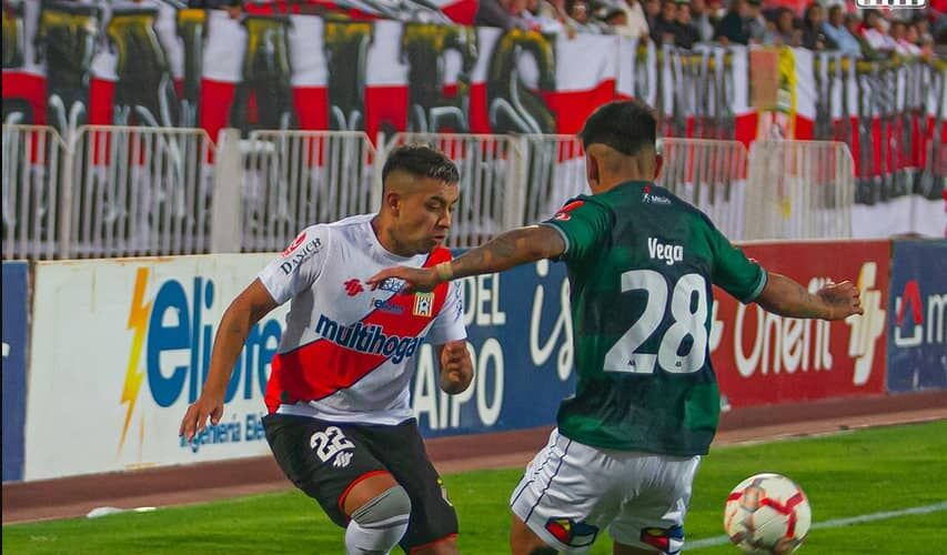 Curicó Unido sigue sin levantar cabeza pero al menos, logró empatar sin goles frente a Deportes Temuco.