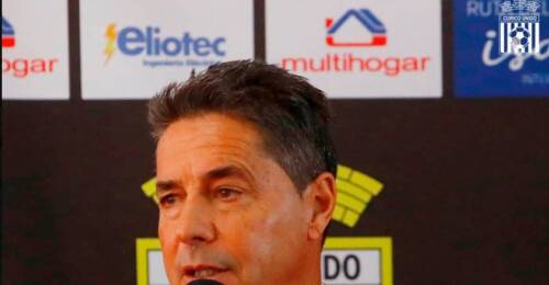 Curicó Unido presentó a su nuevo director técnico: Héctor Almandoz.