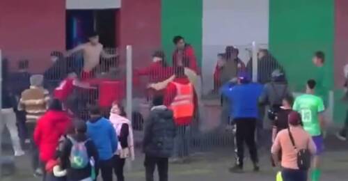 Presidente de Deportes Valdivia con fracturas tras batalla campal en Tercera.