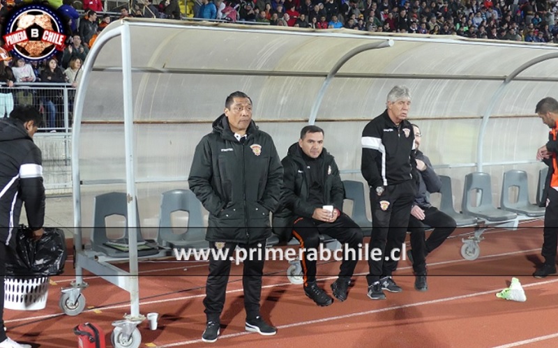 Deportes Linares confía en Rodrigo Meléndez.