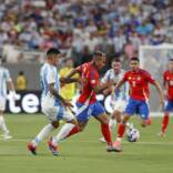Ricardo Gareca consideró justo el triunfo de Argentina vs Chile