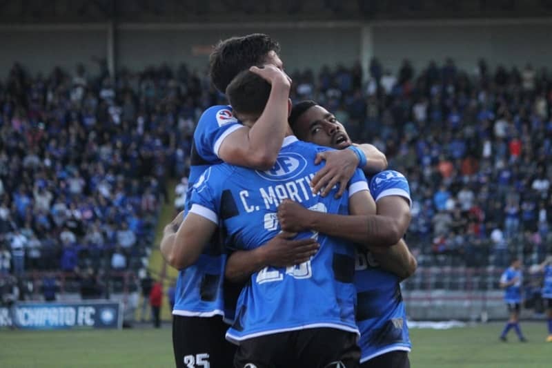 Huachipato ya tiene programación para los cuartos de final regionales