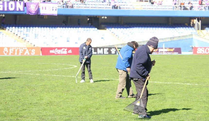 DT del super líder de Primera B pidió recuperar mítica cancha del fútbol chileno