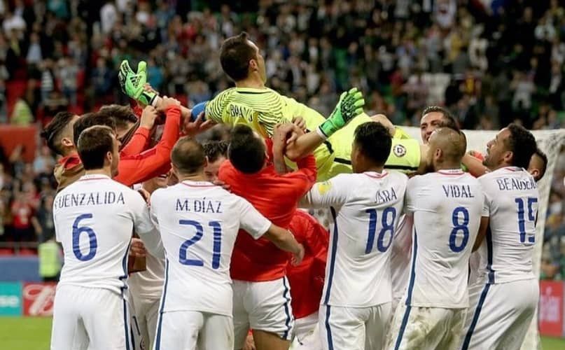 Medios de todo el mundo reaccionaron al retiro de Claudio Bravo